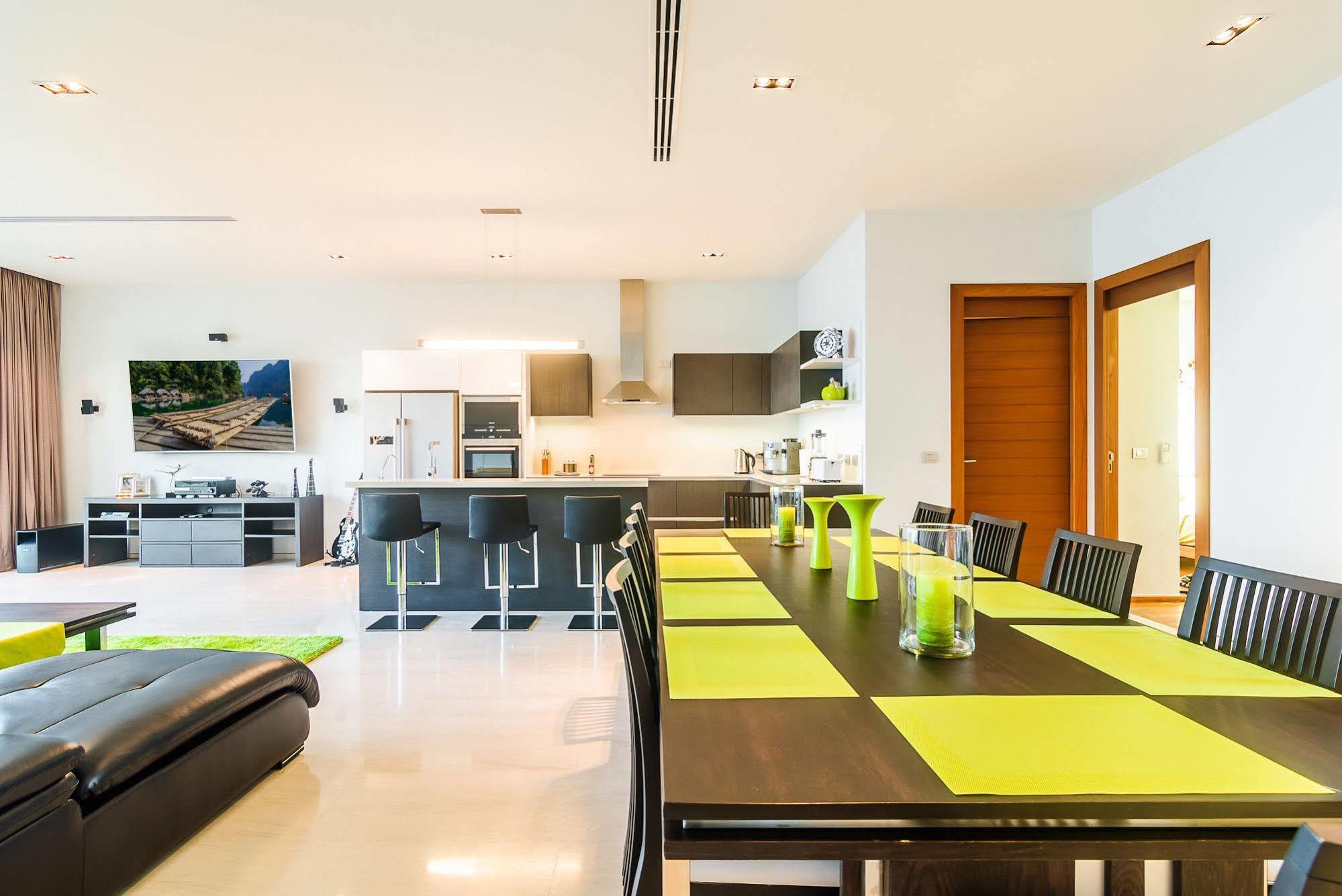 Elemental Villas Rawai Esterno foto
